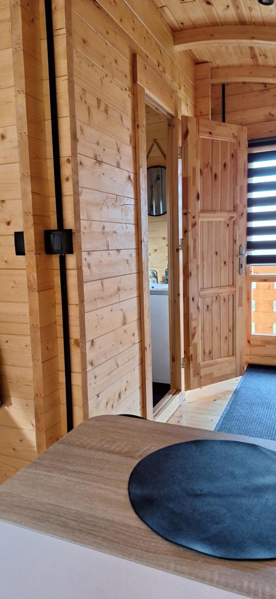 Roulotte La Boheme Est Son En Baie De Somme Chalet Arrest